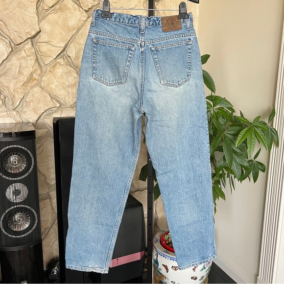 Vintage Denim - Vintage Brittania High Rise Relaxed Fit Jeans